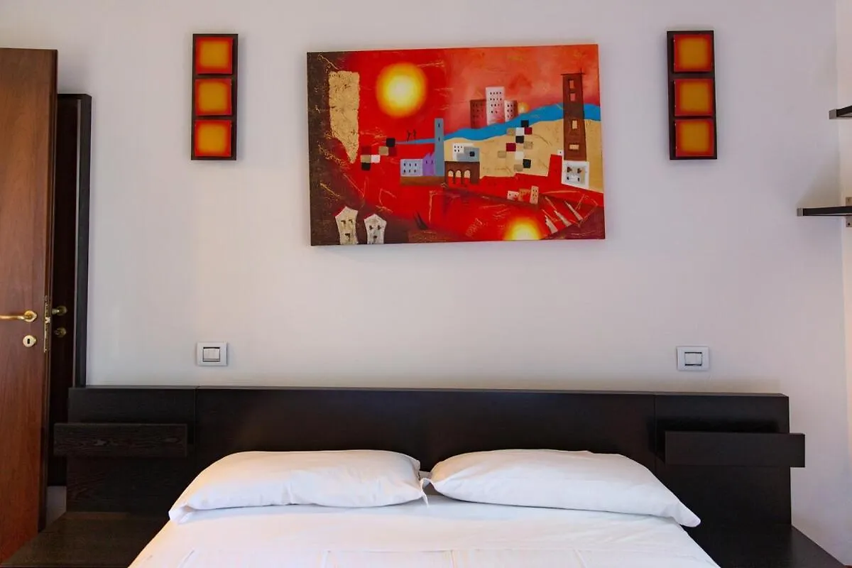 Tranquil & Modern Apartment Outside Ztl Florencia Italia